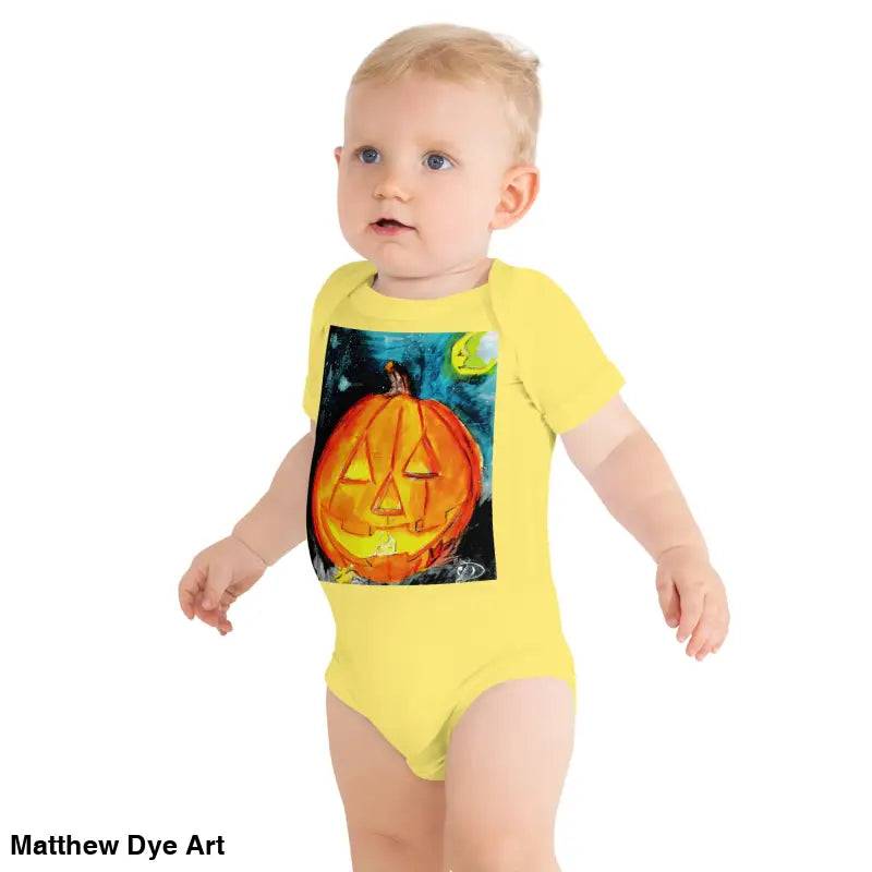 Adorable jack-o’-lantern design on Baby’s yellow onesie for Halloween made from combed ring-spun cotton