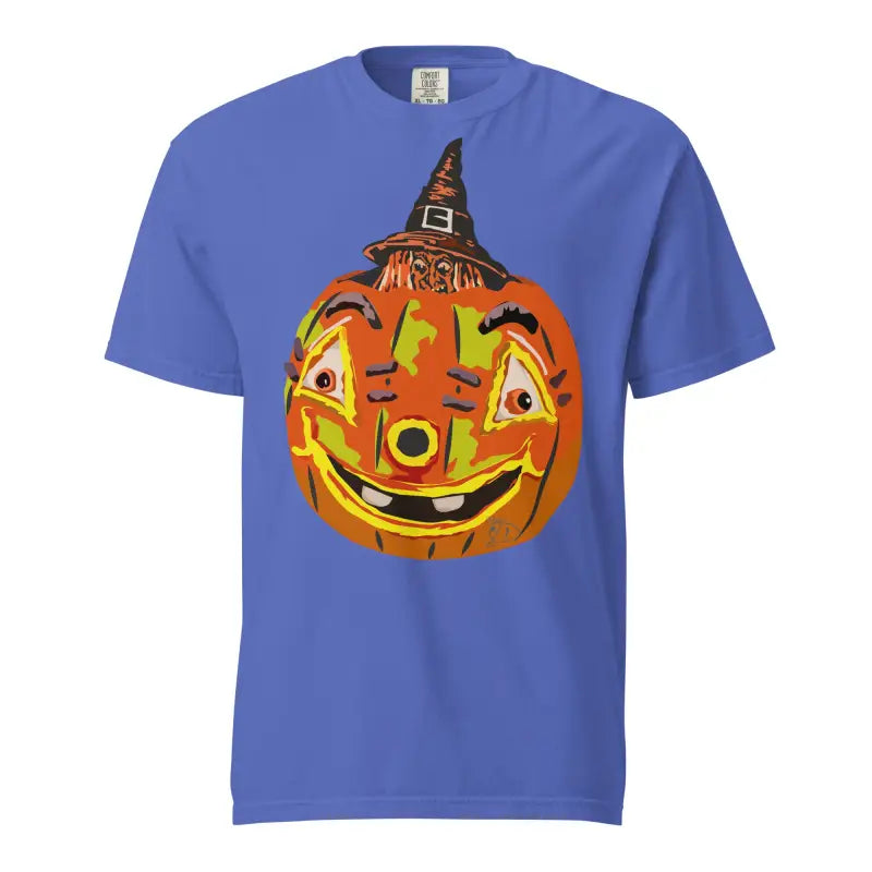 Smiling jack-o’-lantern wearing a witch hat on a blue t-shirt for festive Halloween attire