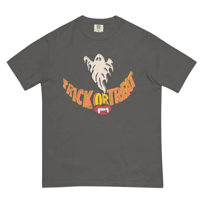 Grey smiles heavyweight t-shirt with a ghost and Trick or Treat design for spooky season